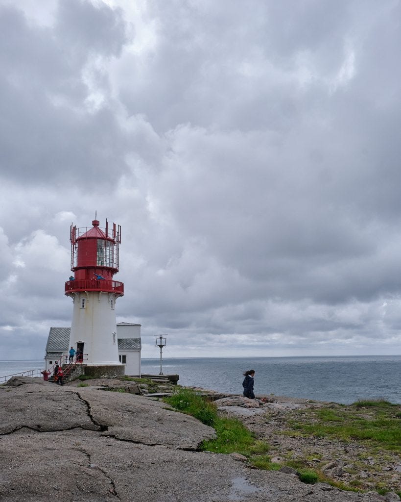 Lindesnes Lighthouse — Armed with a superzoom and difficult 24mm 5